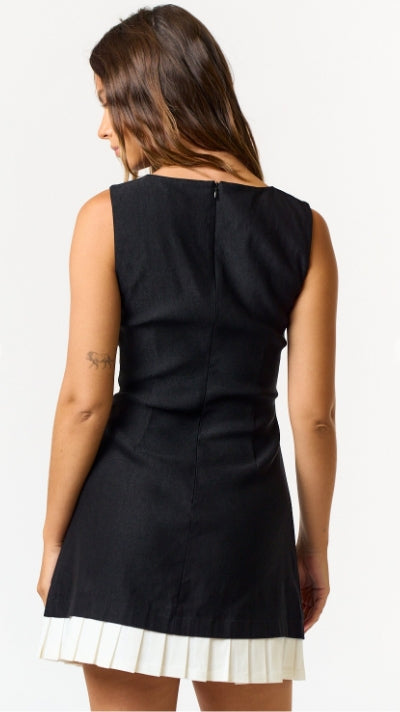 Lauren Sleeveless Dress