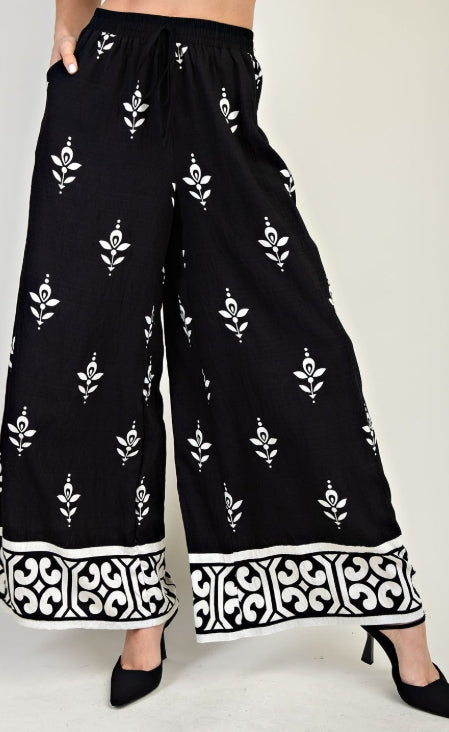 Lulu Wide Leg Pants