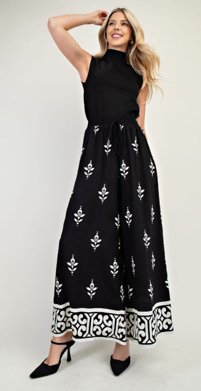 Lulu Wide Leg Pants