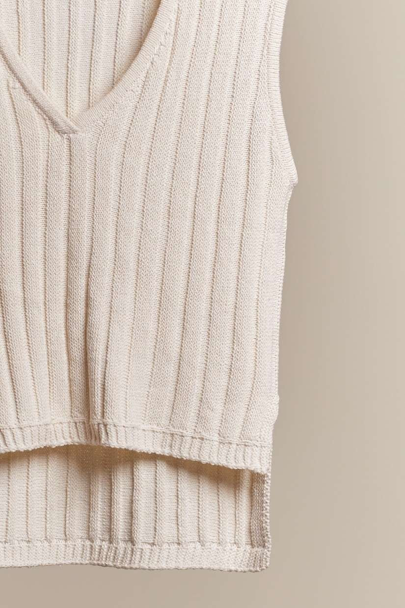 Jordan Knit Sleeveless Hi-Lo Top