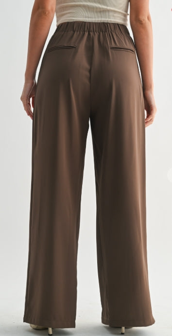 Arden Pleated Trousers