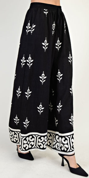 Lulu Wide Leg Pants