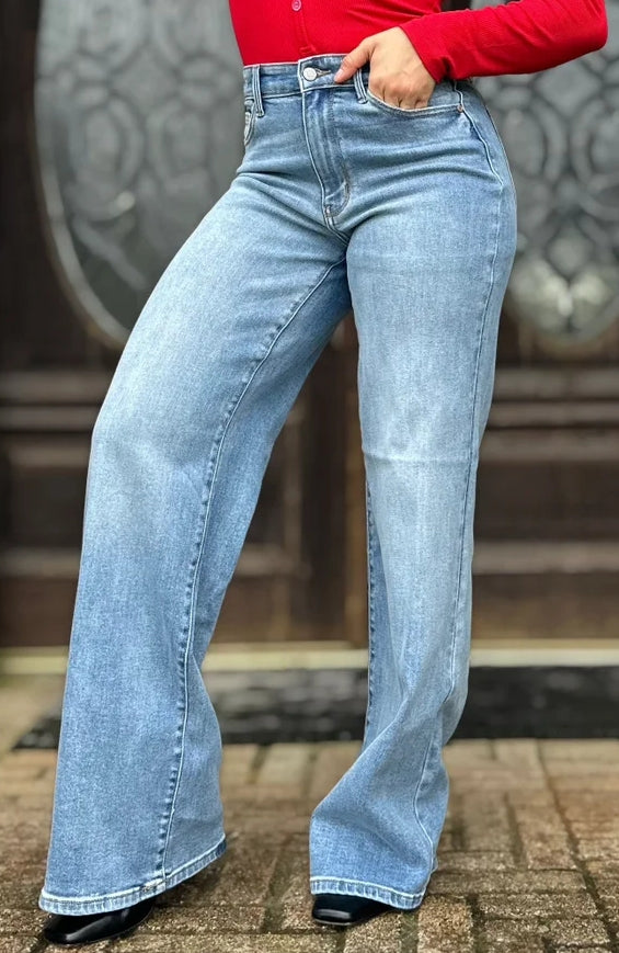 Judy Blue Caroline Vintage Wide Leg Jean
