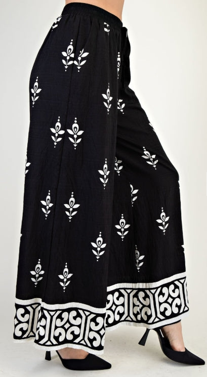 Lulu Wide Leg Pants